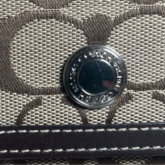 Coach Y2k Signature Canvas & Leather Trifold Wallet. 4 in H x 5 in L - Picture 8 of 12